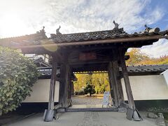 典厩寺に来ました。武田信繁の死から60年後、真田信之が信繁の菩提を弔うために信繁の墓のあった寺を典厩寺と改めました。
