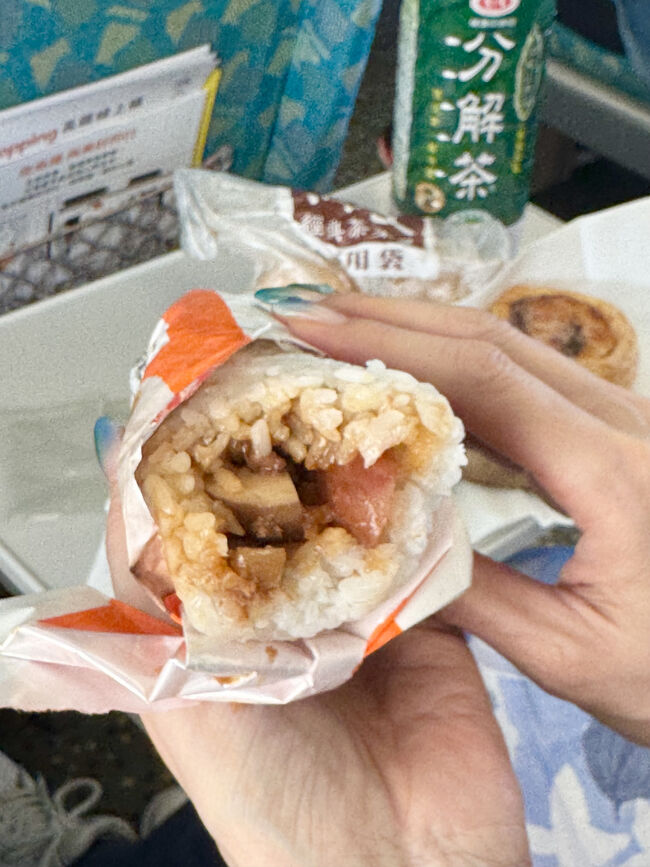 台湾おにぎり美味し～