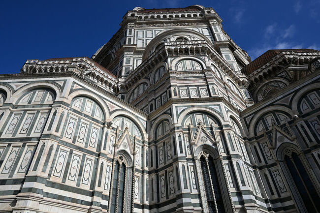 裏側もなかなか圧がすごい。