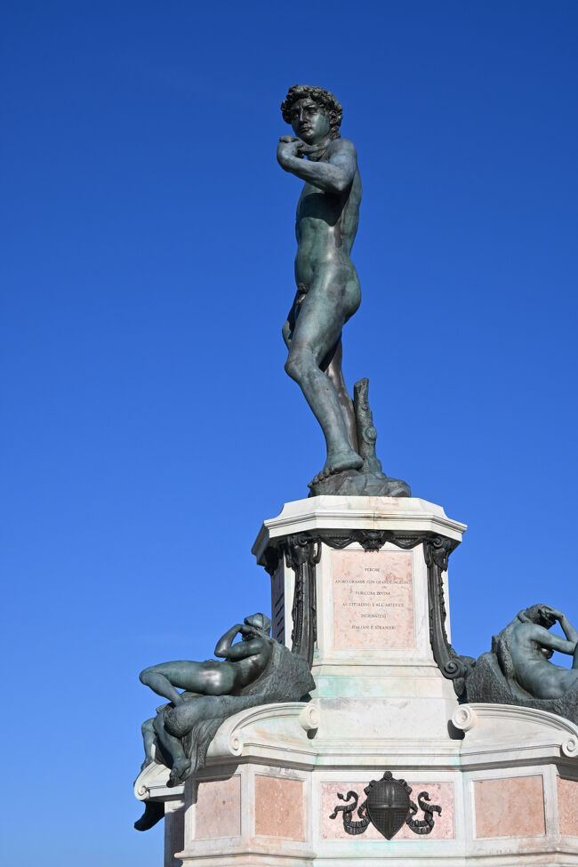 ここにも3人目のダビデが。先ほど本物を散々見たから言える。ちょっと顔が違わないか？