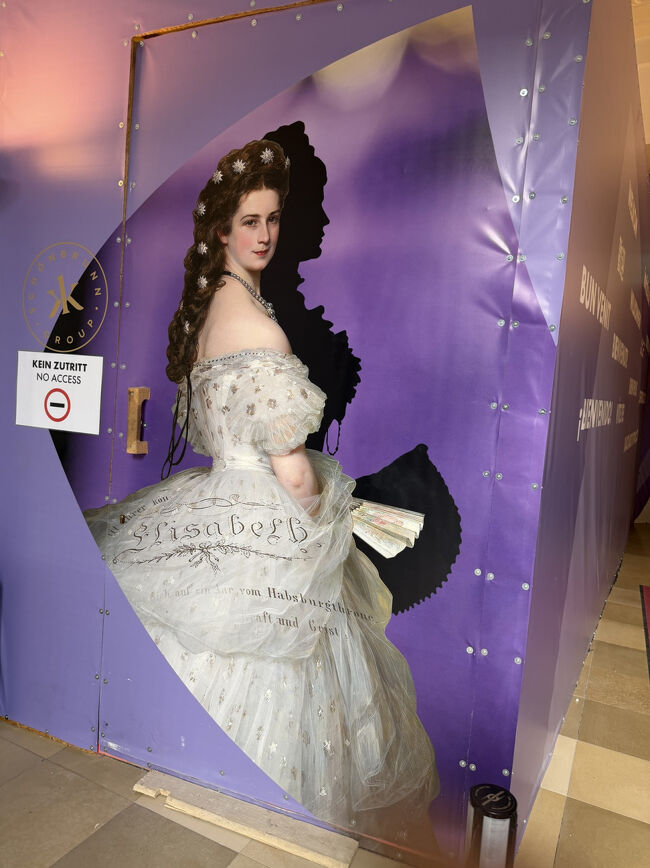 時間が来て中に入るとお出迎え