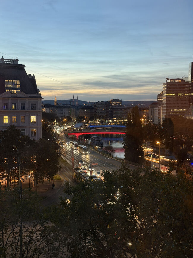 部屋からの眺望<br />部屋にいる時はずっと外見てました