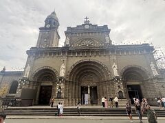 13:20
マニラ大聖堂

1571年に建設された（建物は20世紀に建てられたもの）マニラ大聖堂は、イントラムロス中心地にあるカトリック教会で、大司教の本拠地