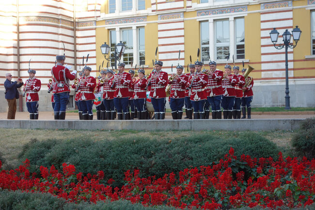 Regional 歴史博物館前で楽隊の演奏があった。