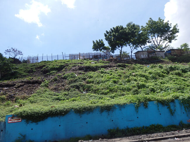 ・スモーキーマウンテン　<br /><br />ハッピーランド滞在は１時間ほどで。<br />次は、またトライシクルでここへ。<br />