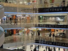 さてヘルシンキは最後の聖地巡り、フォーラムです。
こちらのファッツェルカフェで、2019年に山本選手と横井選手がお食事されています。