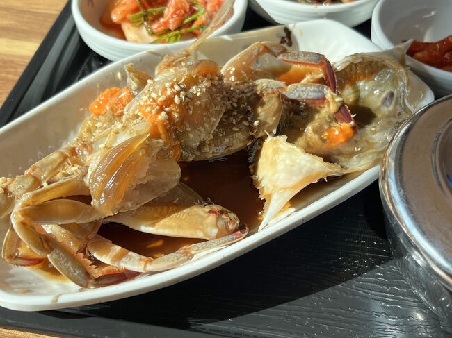 カニーーーーー♪<br /><br />カンジャンケジャン、かなり久しぶりにいただきます<br />やっぱりおいしいね♪