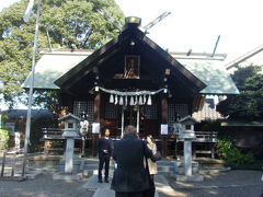 日吉神社は、今日が七五三なので、賑わっている。
記念撮影の家族で、写真が撮れないほど。