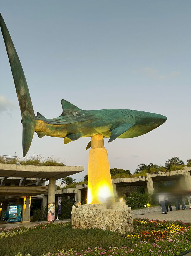 では、駐車場へ戻ります<br />