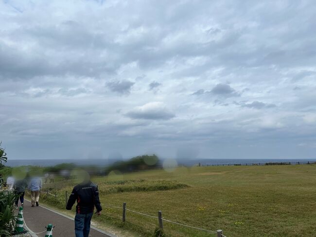 空は雲だらけだぁ～(￣◇￣;)