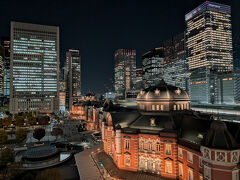 ここから眺める夜景が好きなので、
時々来る場所です。

