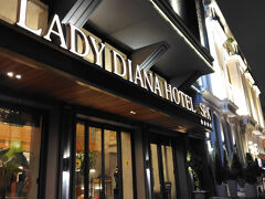 ハマムっていう、トルコ風呂を体験したくて
ホテルのフロントでこちらのハマムを紹介してくれた
トゥクトゥクみたいなので迎えに来てくれて、
結局帰りも送ってくれた

このハマム、なかなかの垢すり体験でした
もう、dirty dirtyと連呼され、苦笑
韓国の垢すりとどこが違うんだろう？
結局一緒だな、万国共通ってやつか。

帰国後クチコミを見たら、お客が女性でも施術が男性の場合がある、ってコメントがあって、驚いた
ほぼ、全裸で施術受けるのに、あれが男性から？？と思うとおののく笑
さすが、トルコ風呂
