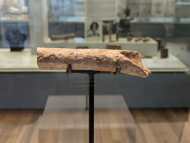 タボン洞窟の人骨。最大で47000年前だと。スンダランドを代表する遺跡の出土品がここで見れたのはラッキーだ。