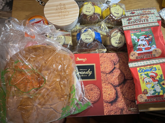 ［購入品］<br /><br />◇ディズニーのビスケット￥278×4<br />◇スヌーピーのギフト￥980<br />◇マフィン￥260×5<br />◇キャンディクラッシック￥338<br />◇キャンディオレンジ￥338<br />◇ブランデークッキー￥1,500<br />◇スウィートブレッド￥430
