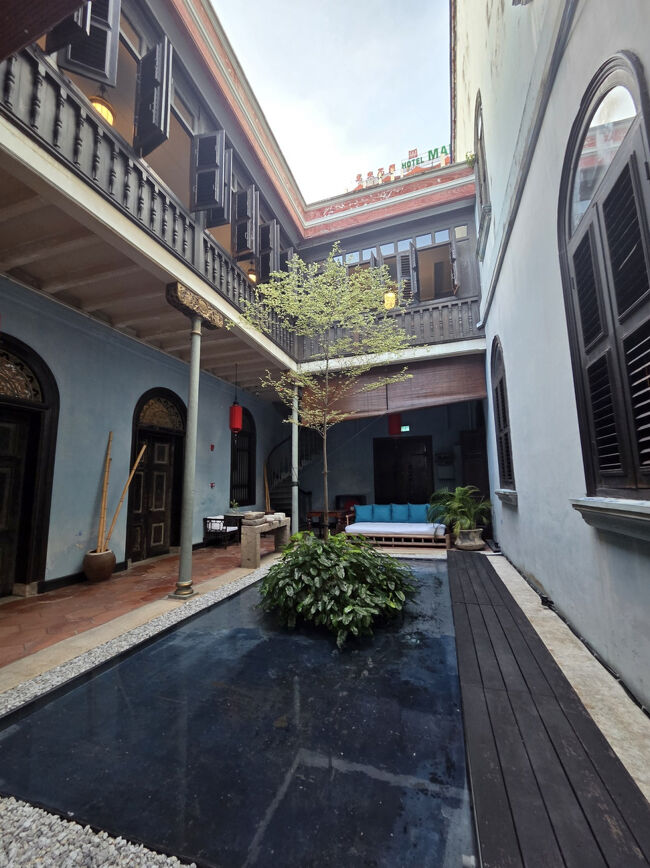 今回はこちらのお部屋に当てがえられました。