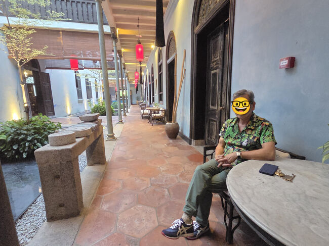 私達も滞在中部屋の外で<br />ビール飲んだりしてよくゆっくりしました。