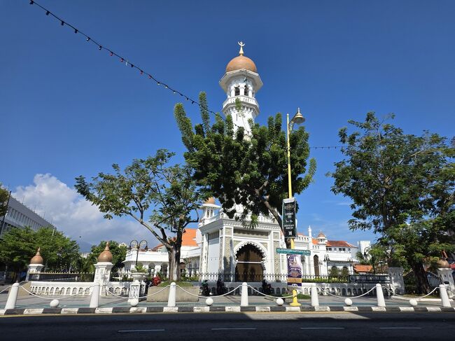 Masjid Kapitan Keling Roadを行きます。