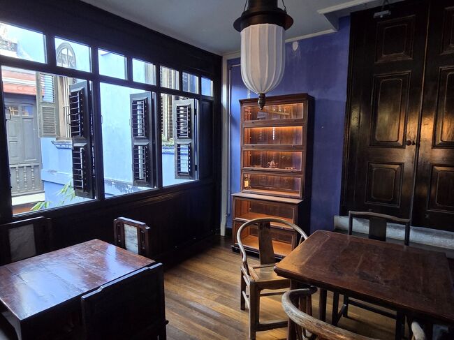 このタンス見る度に昔持ってたタンスと同じで<br />色々な事が甦る。