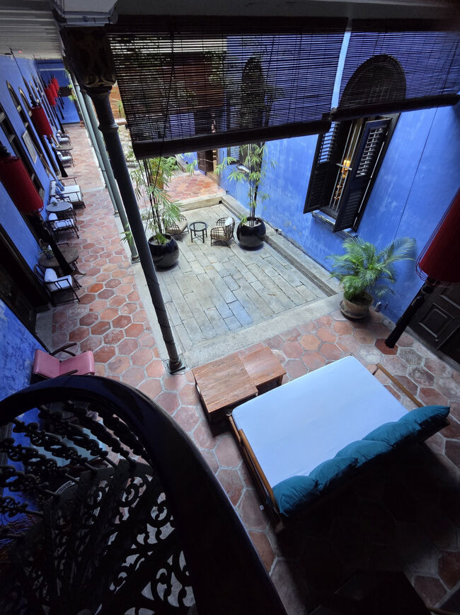 降りたところに