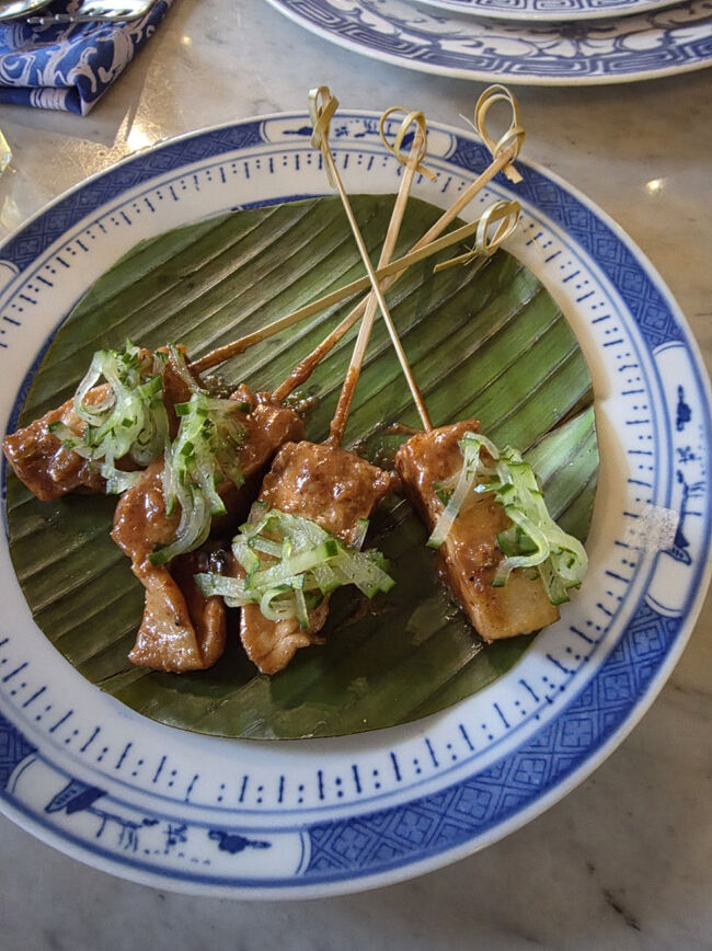 主人はケバヤサテ