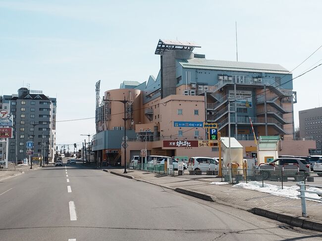 釧路のシンボル？フィッシャーマンズワーフMOOへ。ちなみに「MOO」は「Marine Our Oasis」の頭文字を取った造語とのこと。