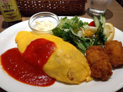 2年半もリニューアル工事していたエキュート上野がついに完成！

洋食や 三代目 たいめいけん
オムライス食べちゃお♪