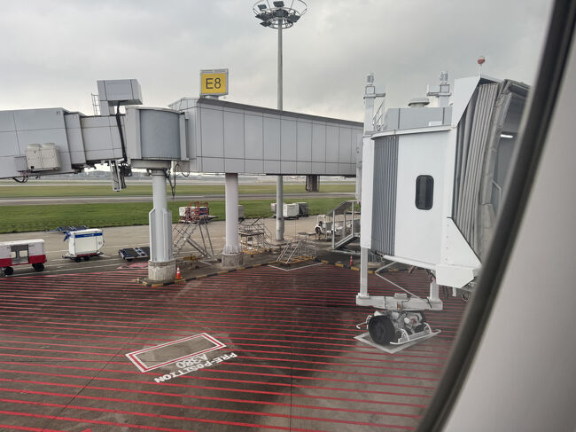 09:42　定刻より早くプッシュバック。<br />