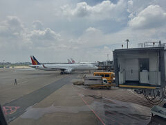 タンソンニャット国際空港 (SGN)