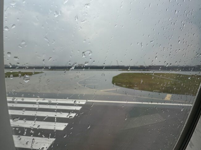 滑走路へ進入。