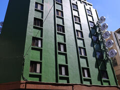 天津大酒店をチェックアウト。
（グーグルでは、ティエンチンホテルとなってますが、現在はVagus Hotelとなっています）