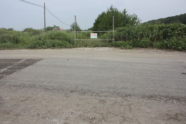 汐見駅踏切跡。<br />踏切跡を汐見駅側に移動しました。<br />鵡川方面を望みます。