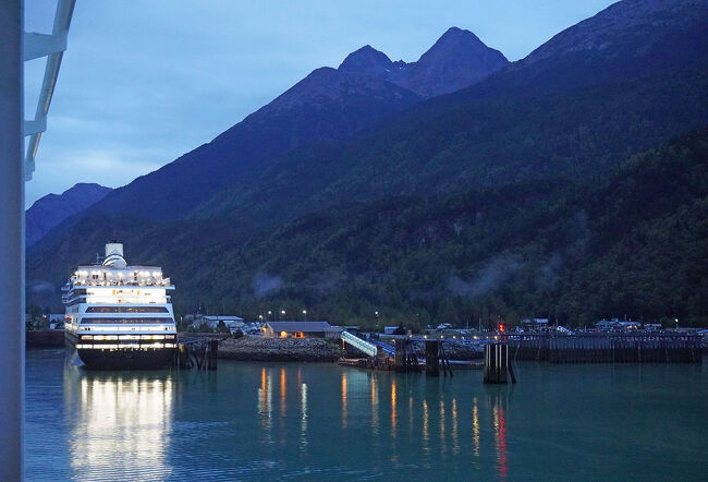 するとやっぱりいました。「ジュノー」で少し先に出港していったザーンダムです。