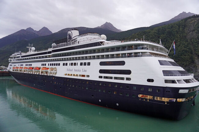 流線型の美しい船尾です。