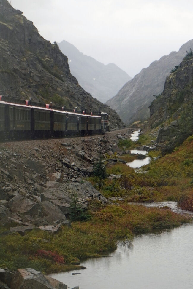 もう1つ最後尾の利点はカーブに差し掛かると前方の車両が良く見渡せるということです。