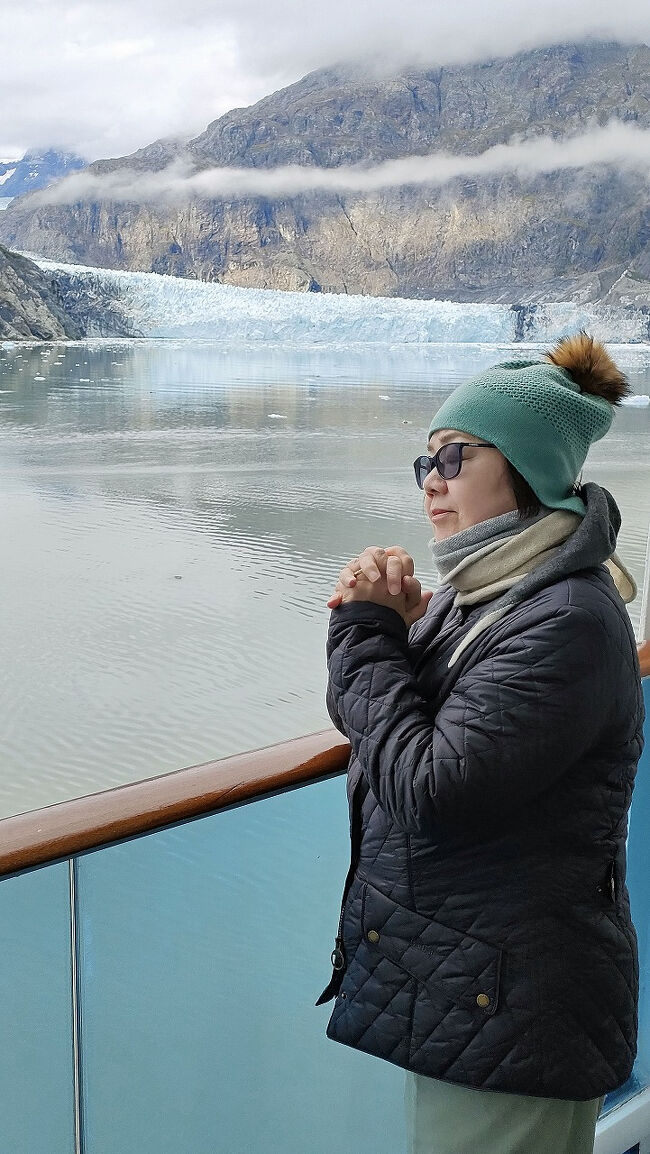 船はこの辺りで少し停泊していました。一番氷河に近づいたところです。