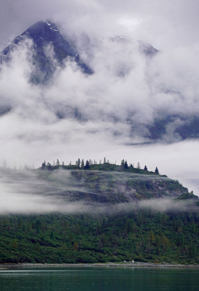 周囲の風景は数秒ごとに変化していきます。<br />