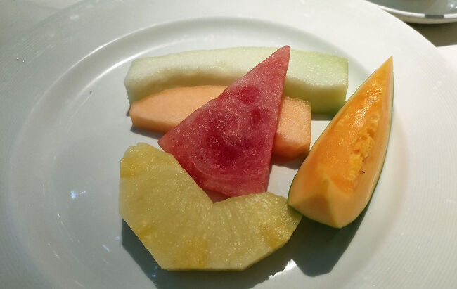 フルーツ盛り合わせ。