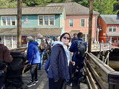 売春宿が1954年に禁止され閉鎖されるまで営業していました。この窮屈な地形には木製の高床で支えられた売春の家が数多く建てられました。その中でも有名なのが最大級の「ザ・スター」で、現在は博物館となっている「ドリーズ・ハウス」です。