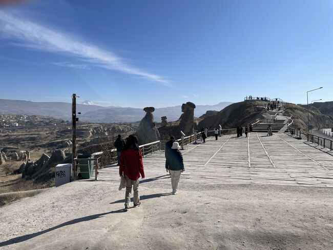 続いて、三姉妹：スリーシスターズの地に<br />