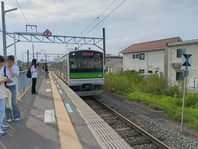 JR蛇田駅より仙石線のローカル列車に乗車します。