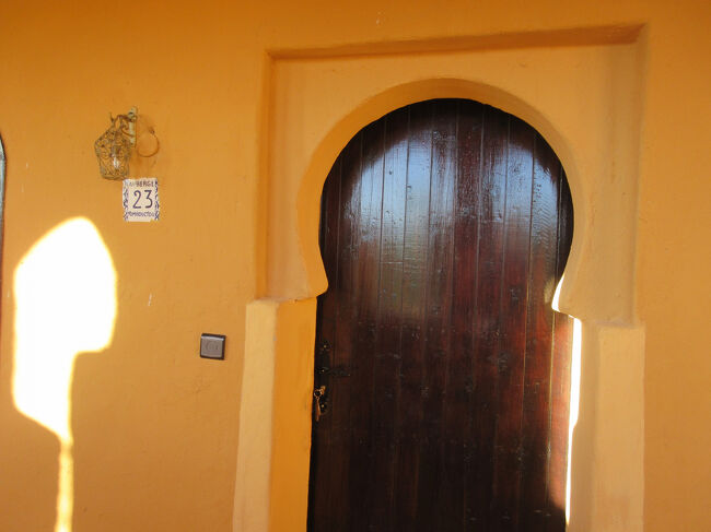 一晩だけど、お世話になりました。とてもユニークな森の小動物向けみたいなお部屋でした。