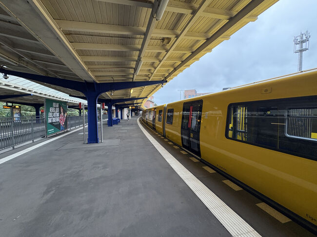 オリンピックスタジアム駅です。