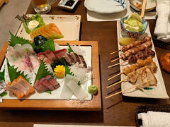 お刺身に焼き鳥とお酒に合うメニューをいただきました！