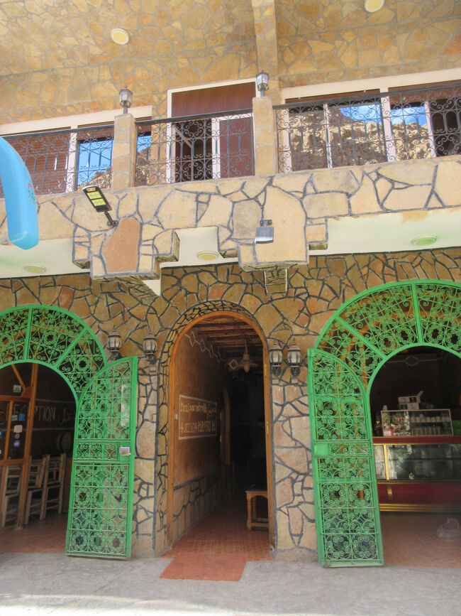 レストランの入り口。