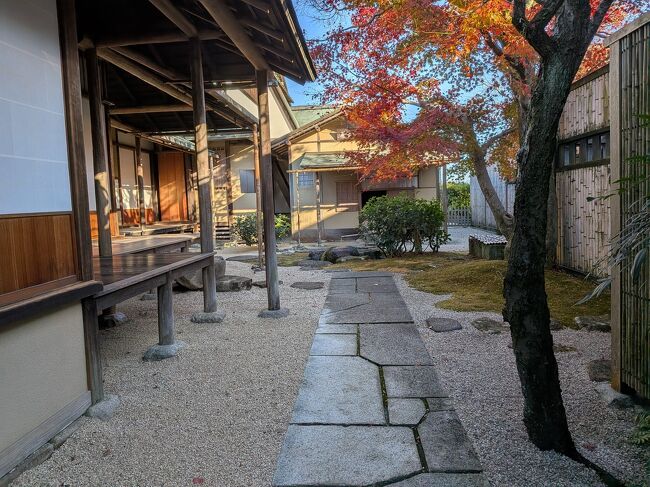 秋のお庭も散策できて