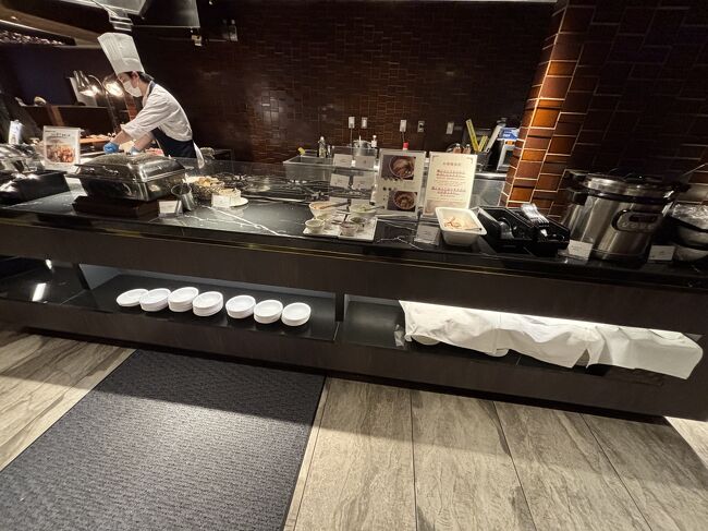 ステーキや、カレーも魅力的。