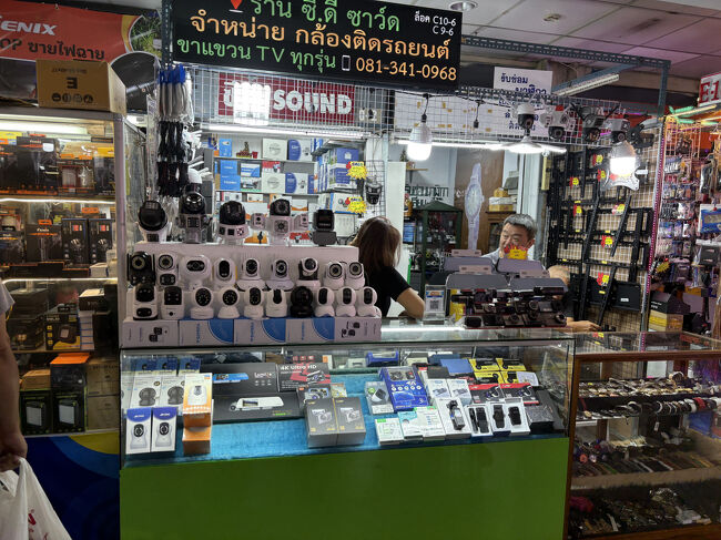 セキュリティカメラ売り場