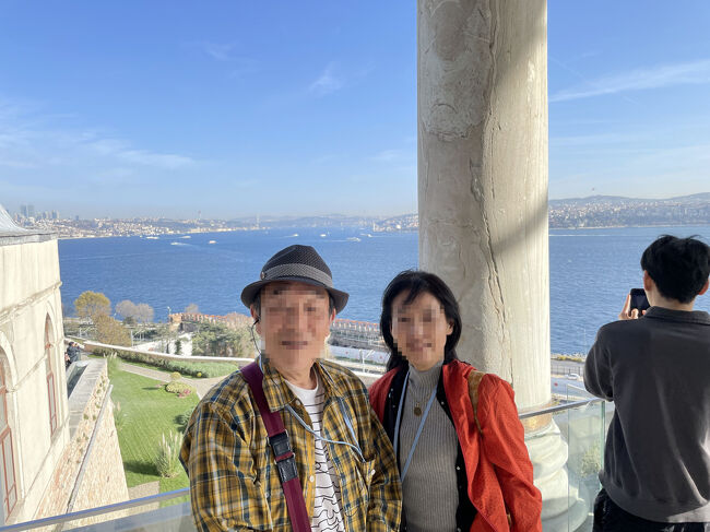 そのテラスでも記念撮影<br />