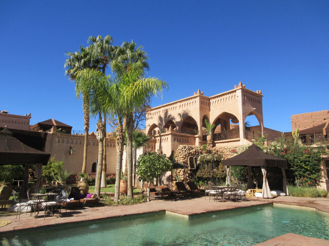 ここに泊まってもよさげな感じ。