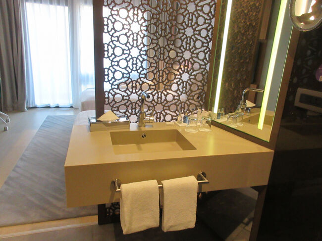 お部屋に入りました。